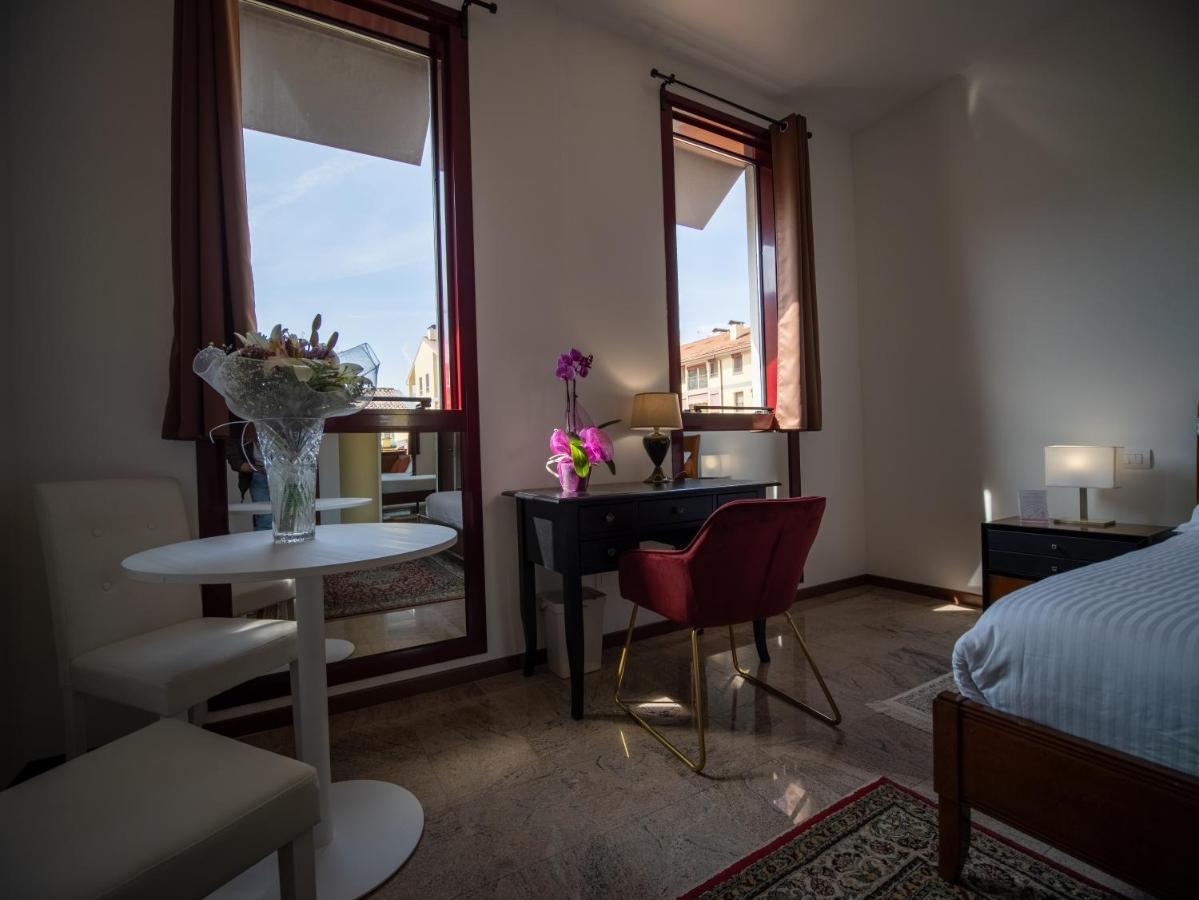 Ego' Residence Ferrara Kültér fotó
